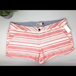 NWT “SO” Salmon and White Linen shorts SZ:17